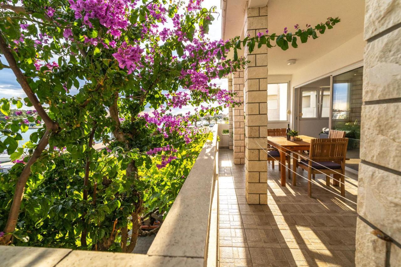 Apartmani Bilonic Rogoznica Rogoznica  Exterior foto